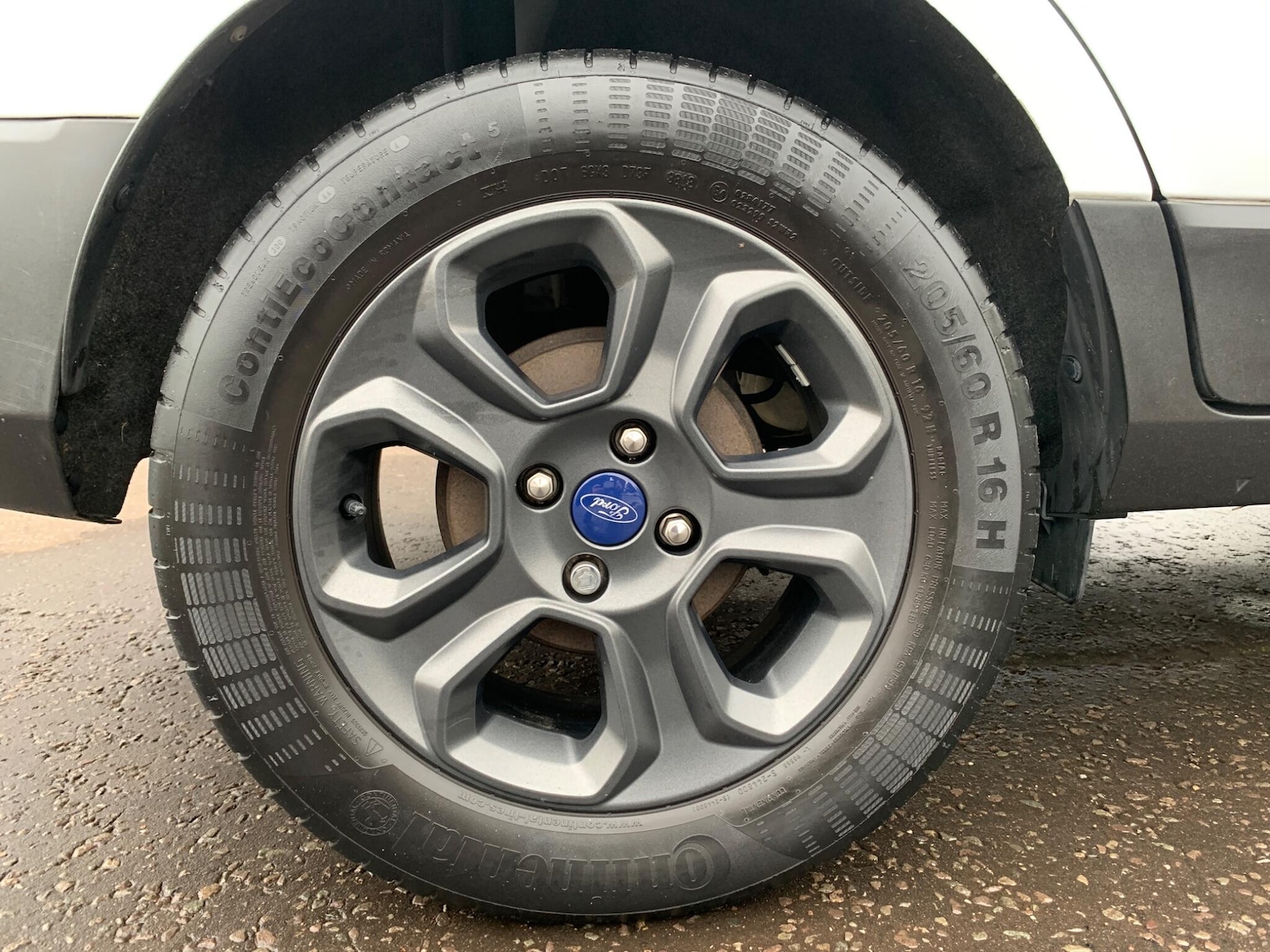 Used Ford Ecosport 2018 for sale - 76538546: Photo 26