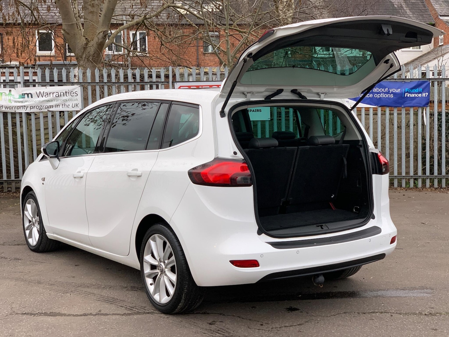 Used Vauxhall Zafira 2015 for sale - 77808106: Photo 14