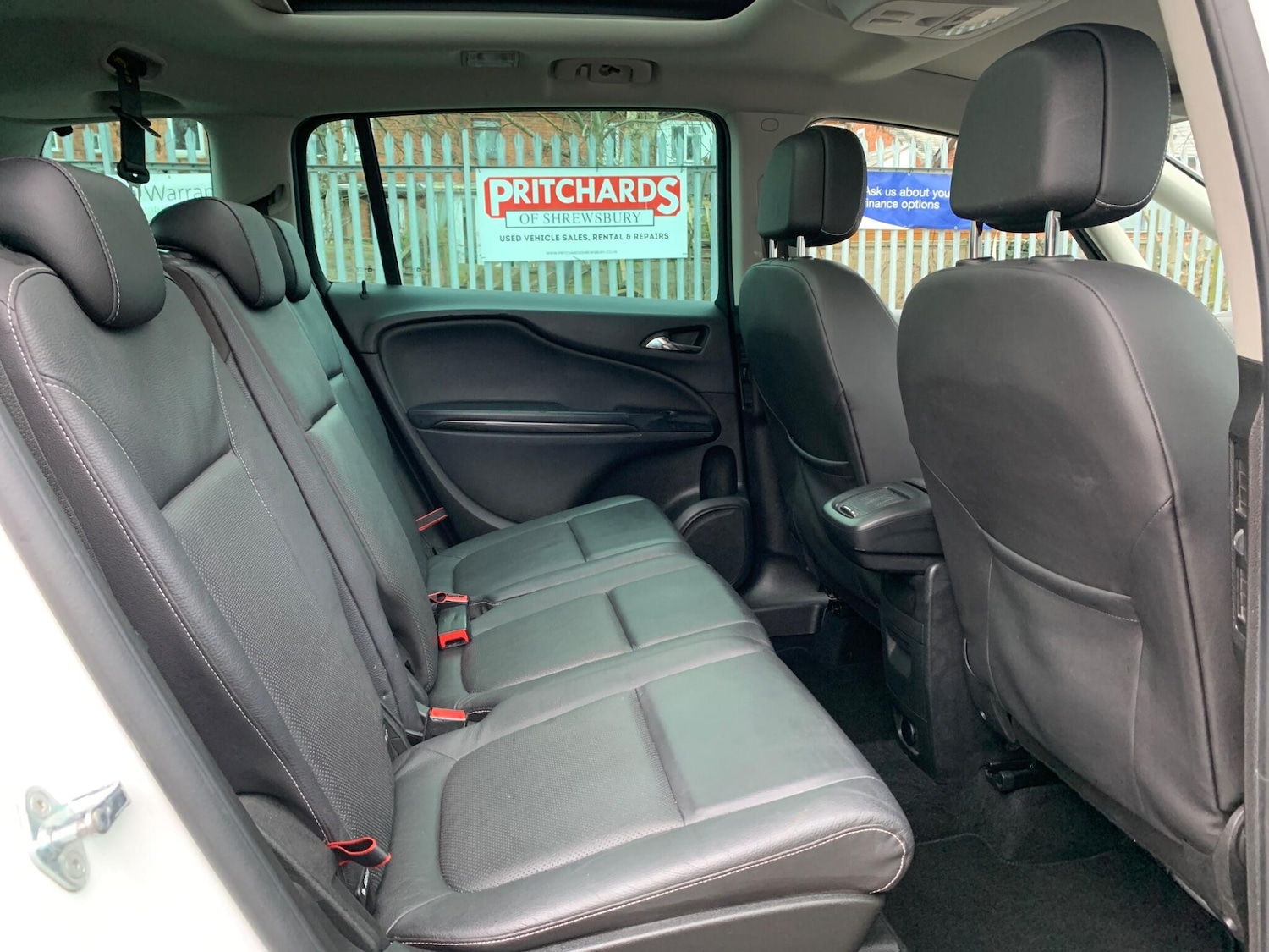 Used Vauxhall Zafira 2015 for sale - 77808106: Photo 41