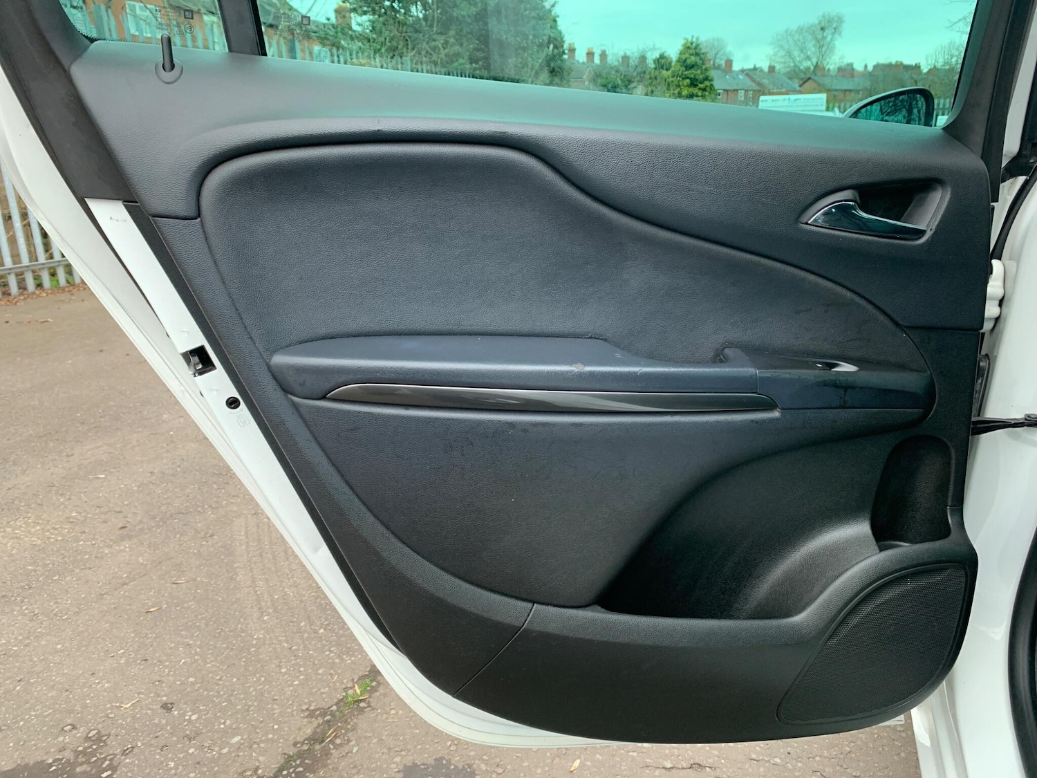 Used Vauxhall Zafira 2015 for sale - 77808106: Photo 48