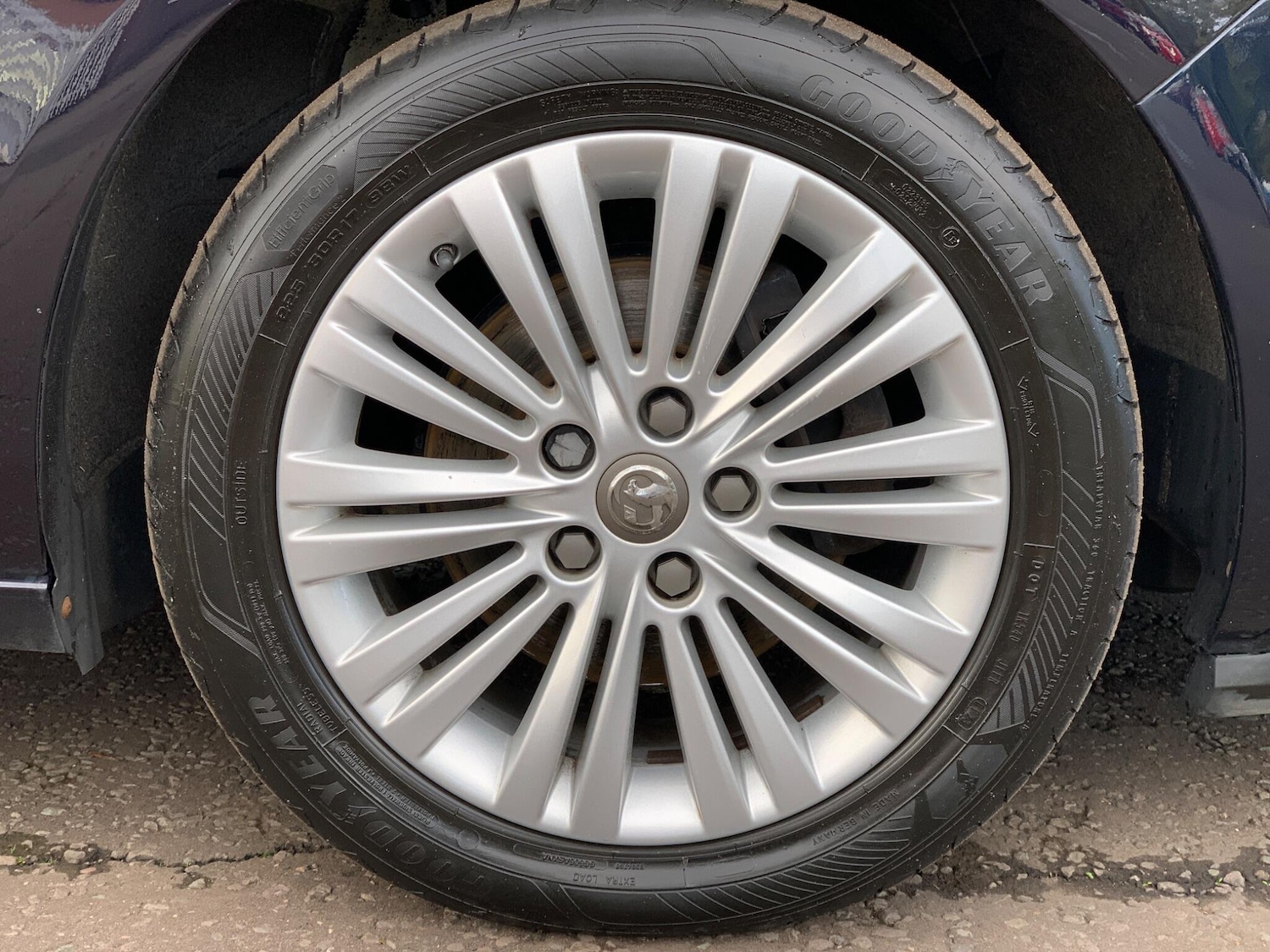 Used Vauxhall Zafira Tourer 2017 for sale - 76409522: Photo 11