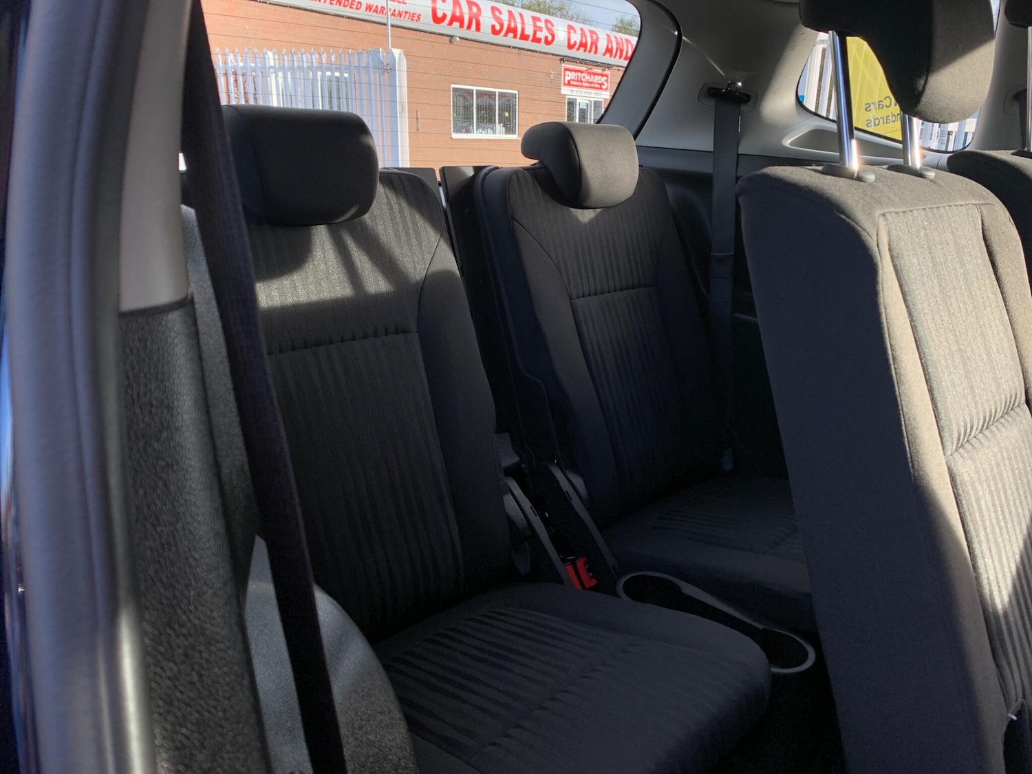 Used Vauxhall Zafira Tourer 2017 for sale - 76409522: Photo 18