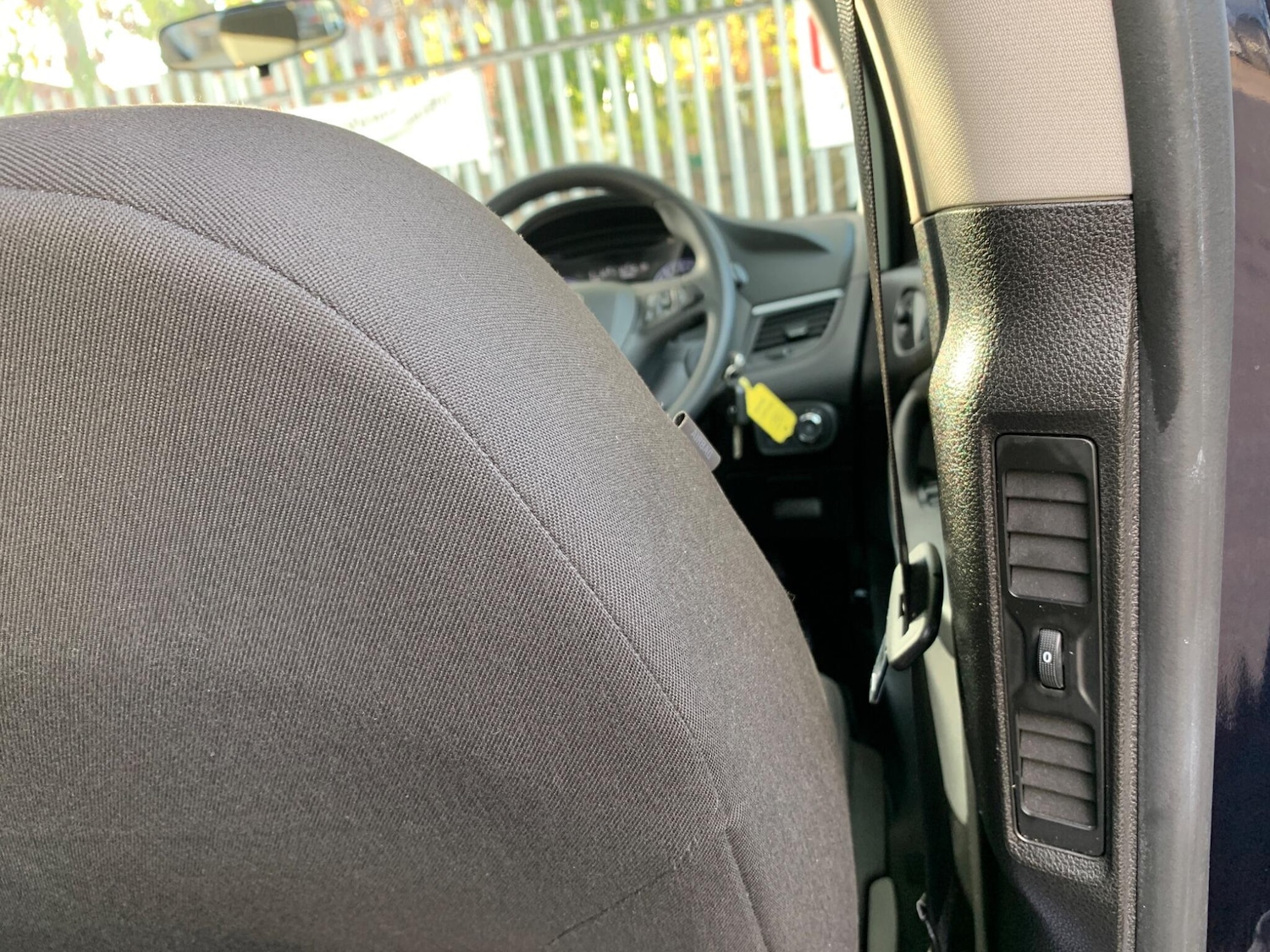 Used Vauxhall Zafira Tourer 2017 for sale - 76409522: Photo 23