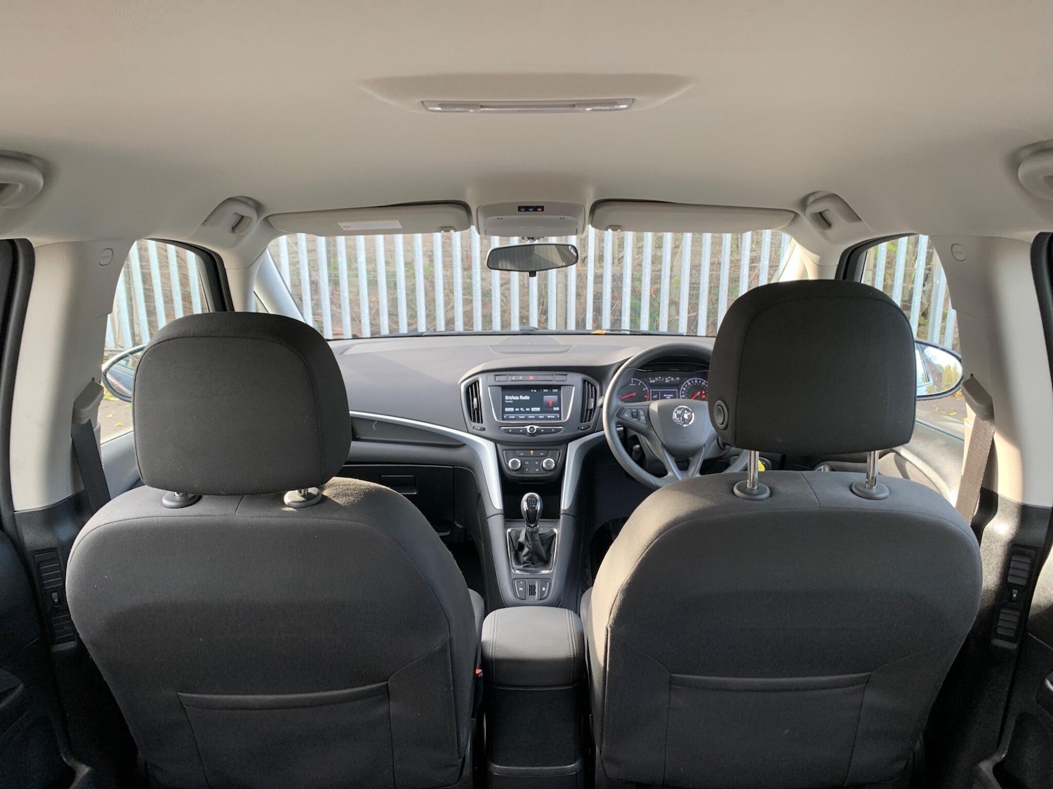 Used Vauxhall Zafira Tourer 2017 for sale - 76409522: Photo 26