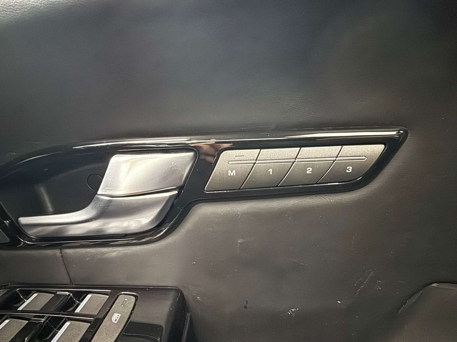 Used Land Rover Range Rover Evoque 2017 for sale - 76767904: Photo 24