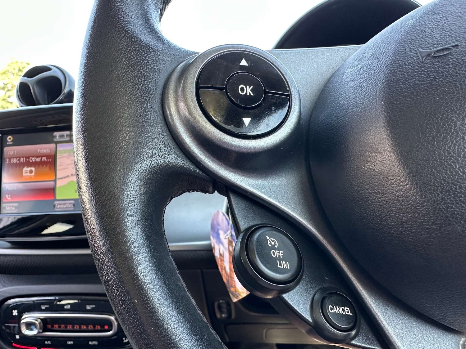 Used smart forfour 2017 for sale - 76601400: Photo 16