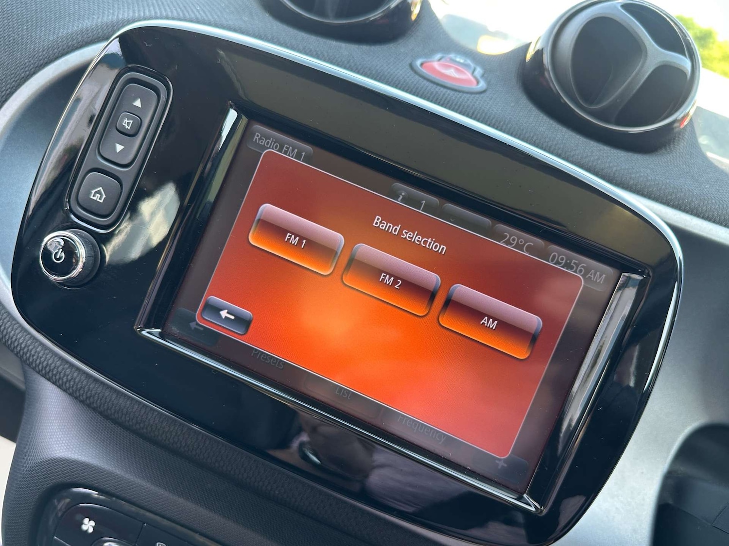 Used smart forfour 2017 for sale - 76601400: Photo 56