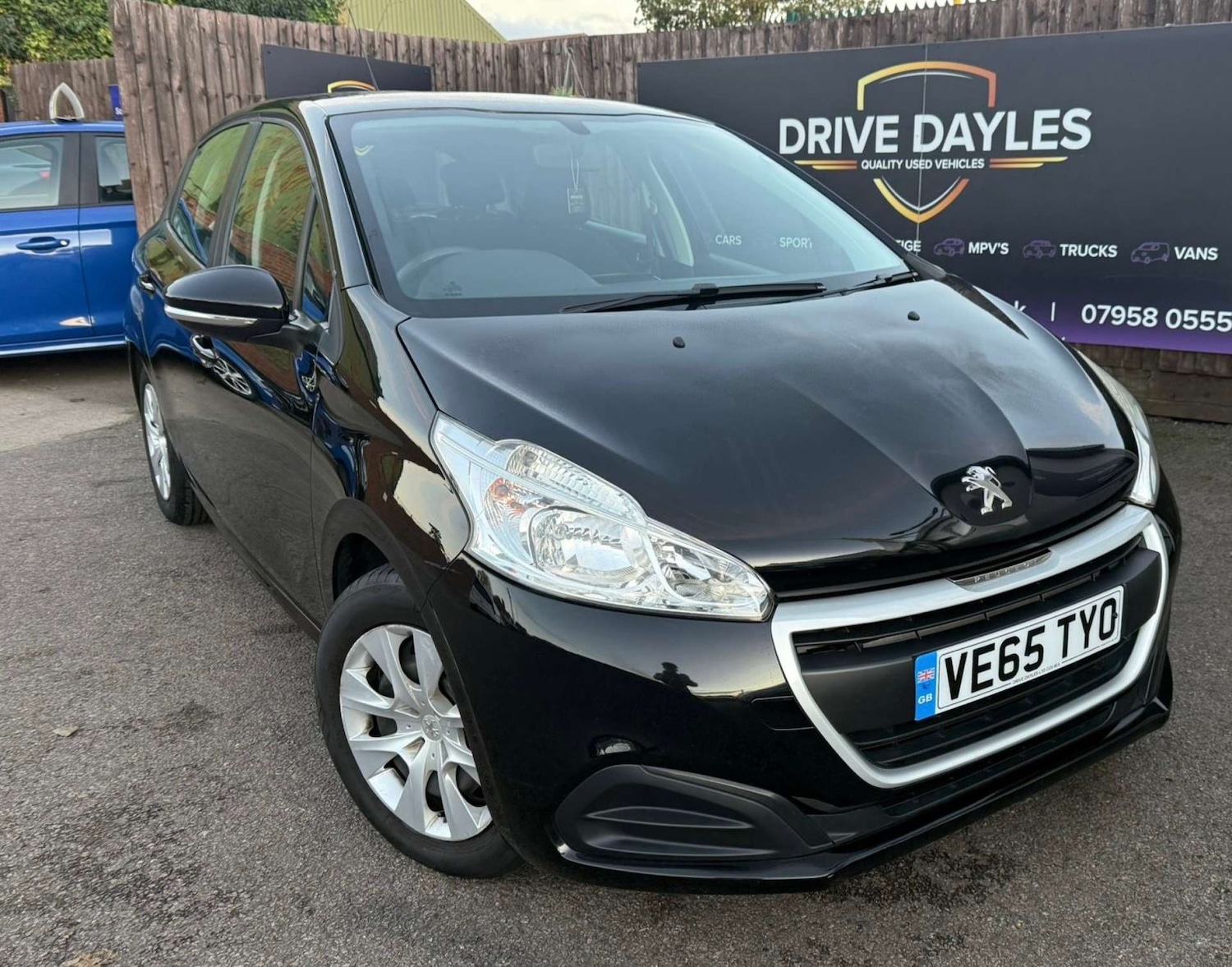 Used Peugeot 208 2016 for sale - 76520343: Photo 5