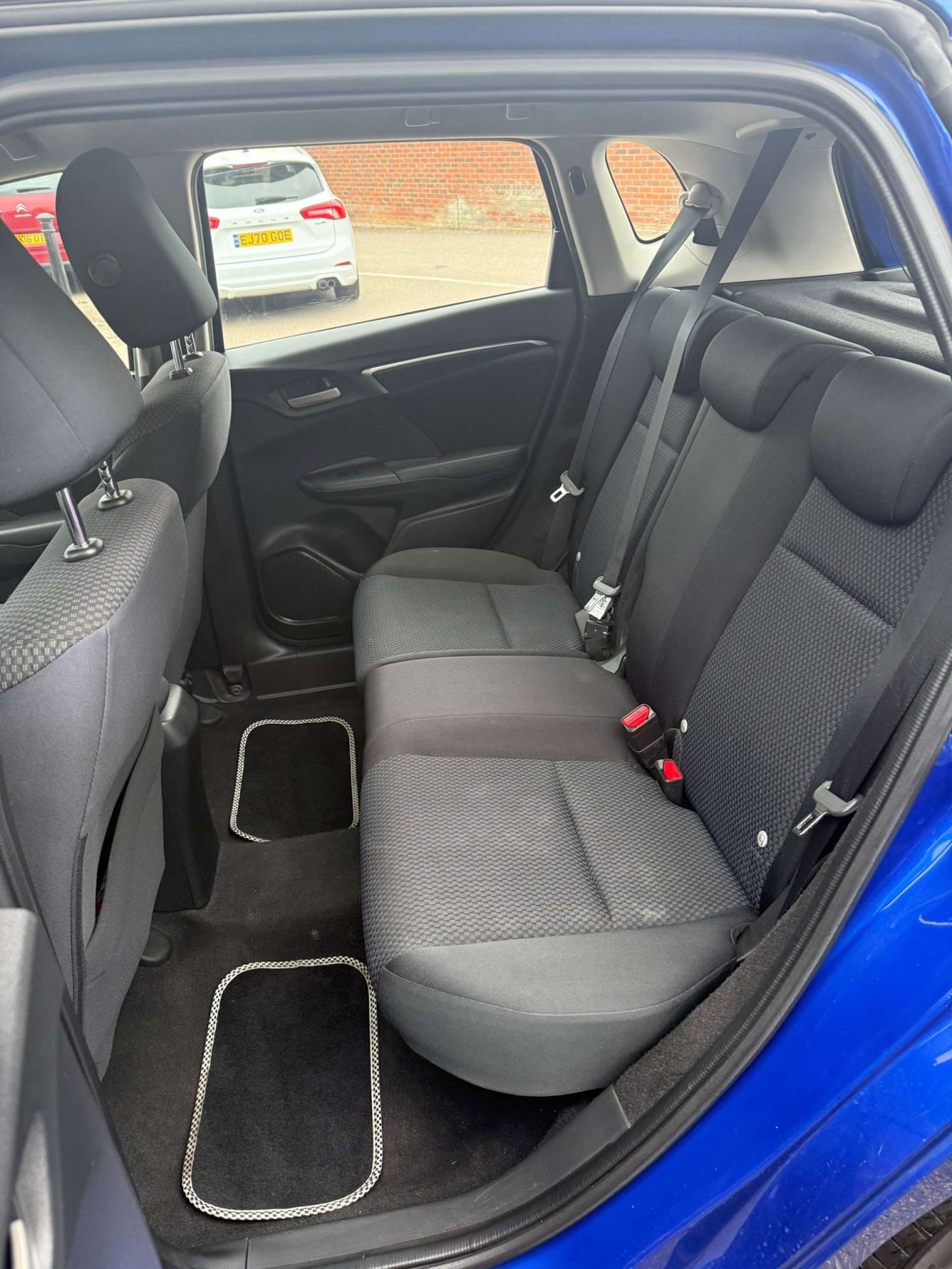 Used Honda Jazz 2018 for sale - 76601360: Photo 15