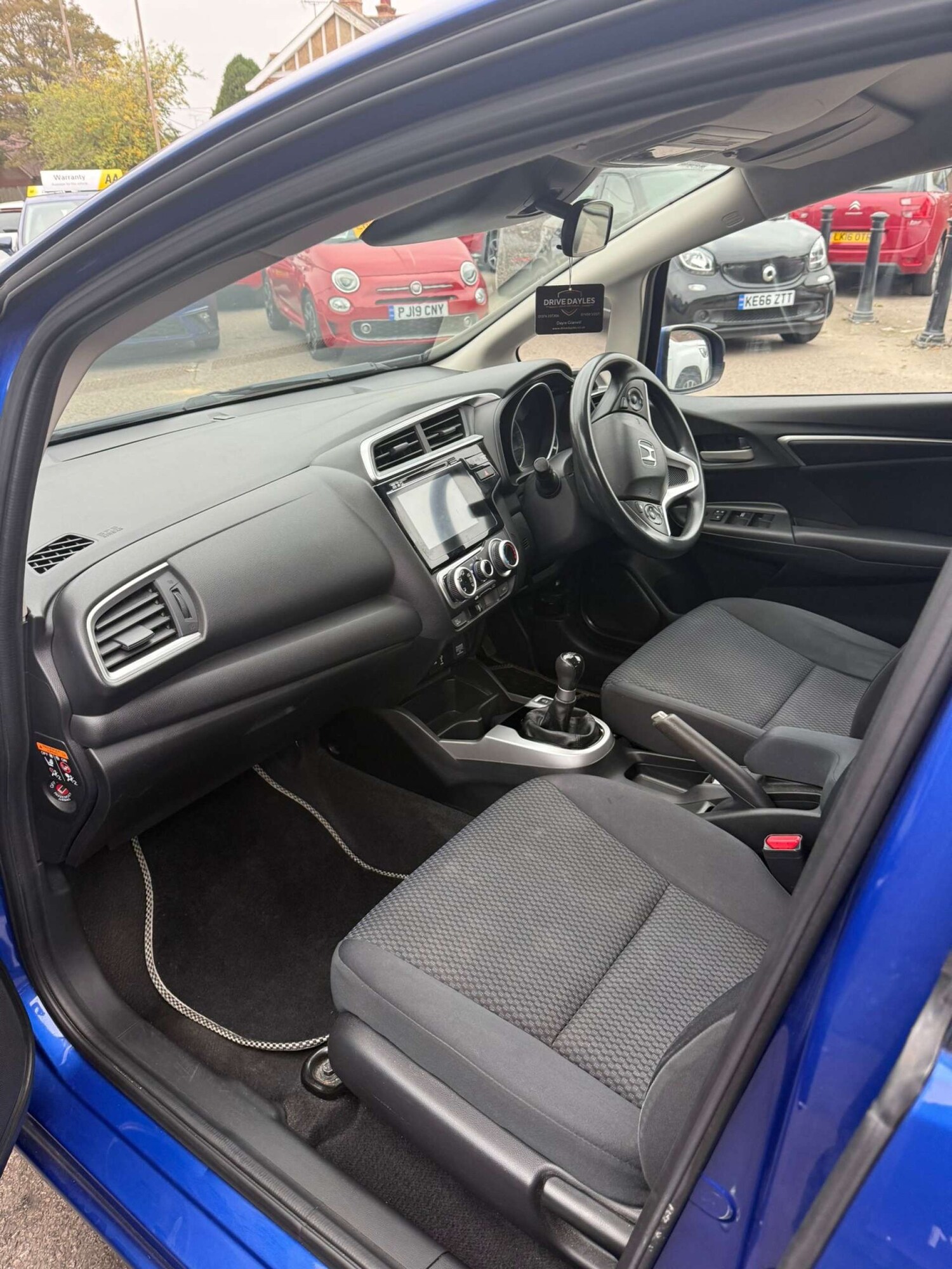 Used Honda Jazz 2018 for sale - 76601360: Photo 19