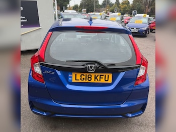 Used Honda Jazz 2018 for sale - 76601360: Photo