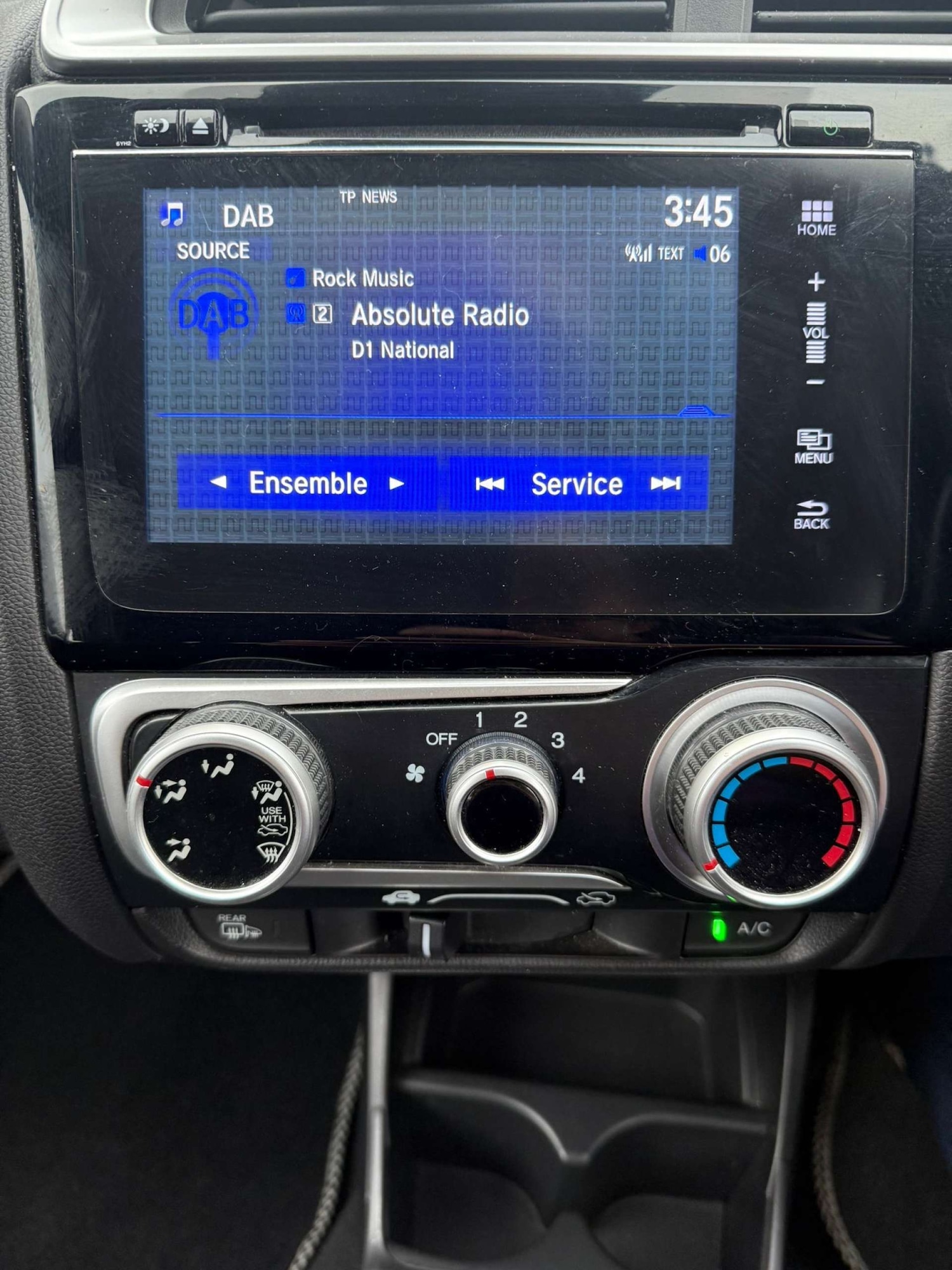 Used Honda Jazz 2018 for sale - 76601360: Photo 6