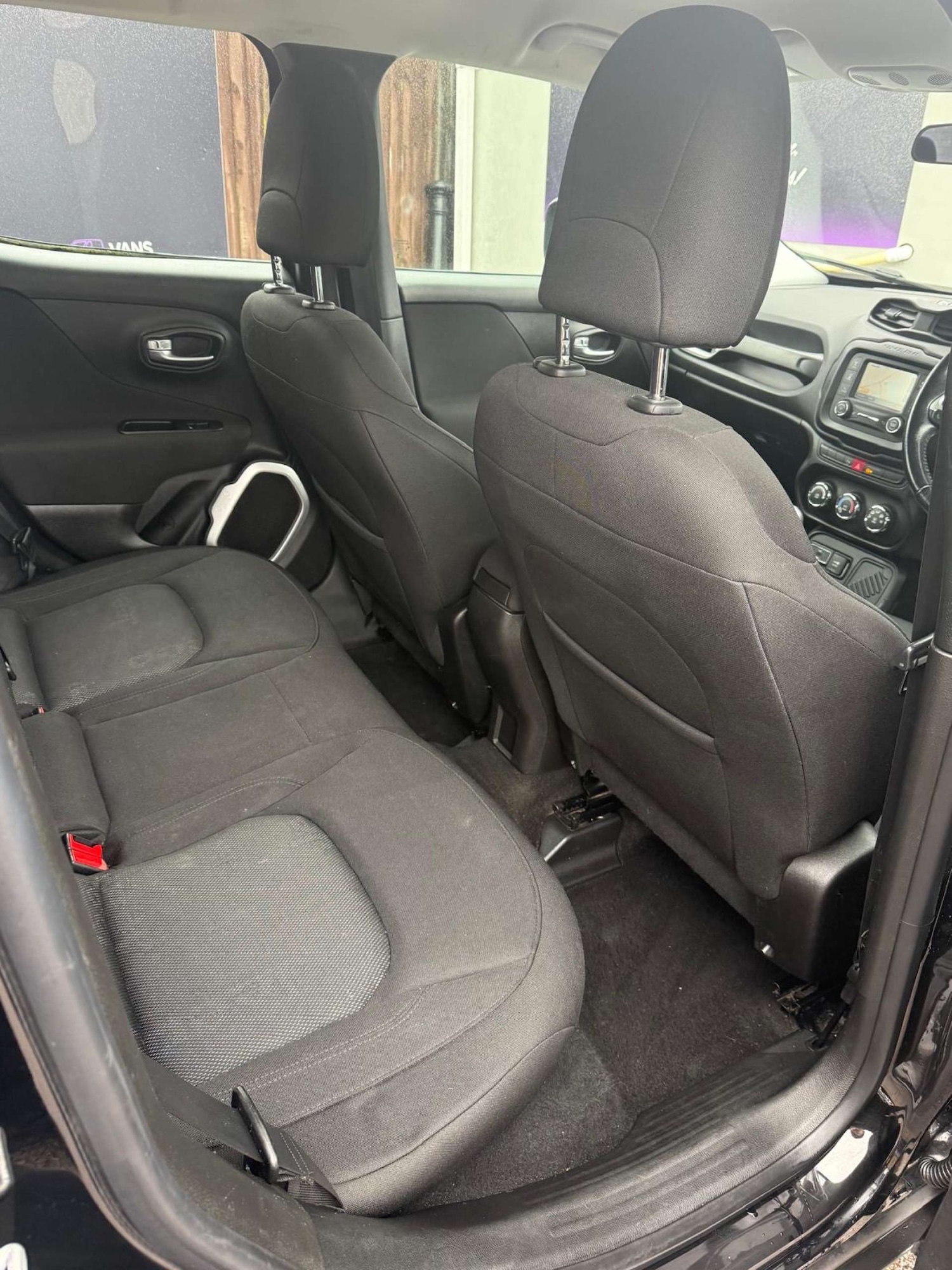 Used Jeep Renegade 2017 for sale - 77610600: Photo 15