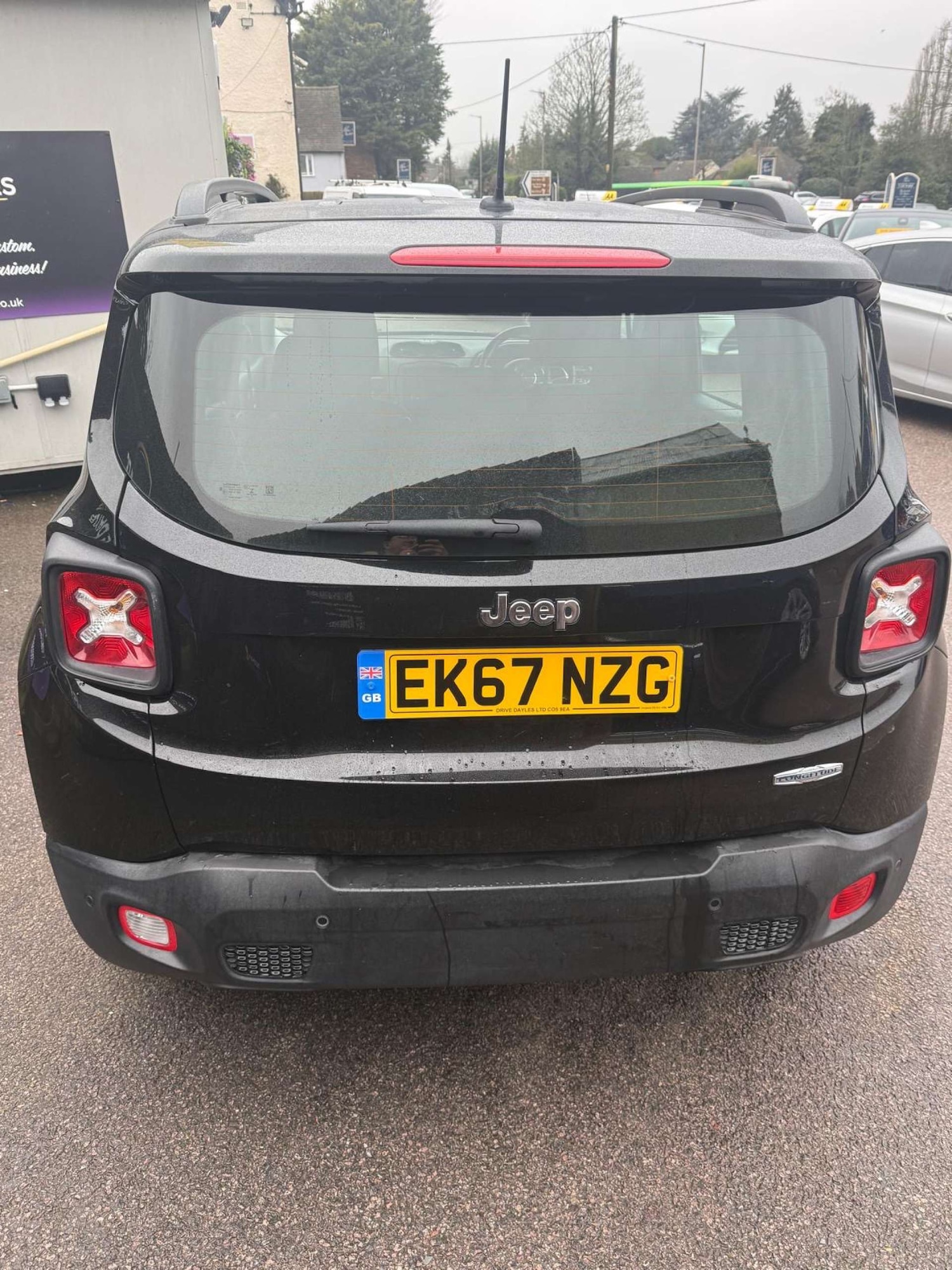 Used Jeep Renegade 2017 for sale - 77610600: Photo 3