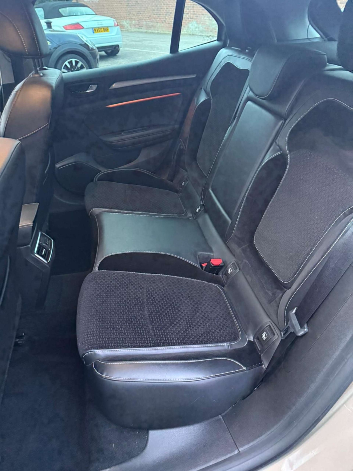 Used Renault Megane 2017 for sale - 76739837: Photo 14