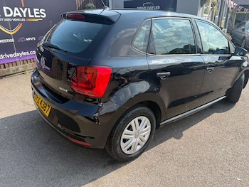 Used Volkswagen Polo 2015 for sale - 79245551: Photo