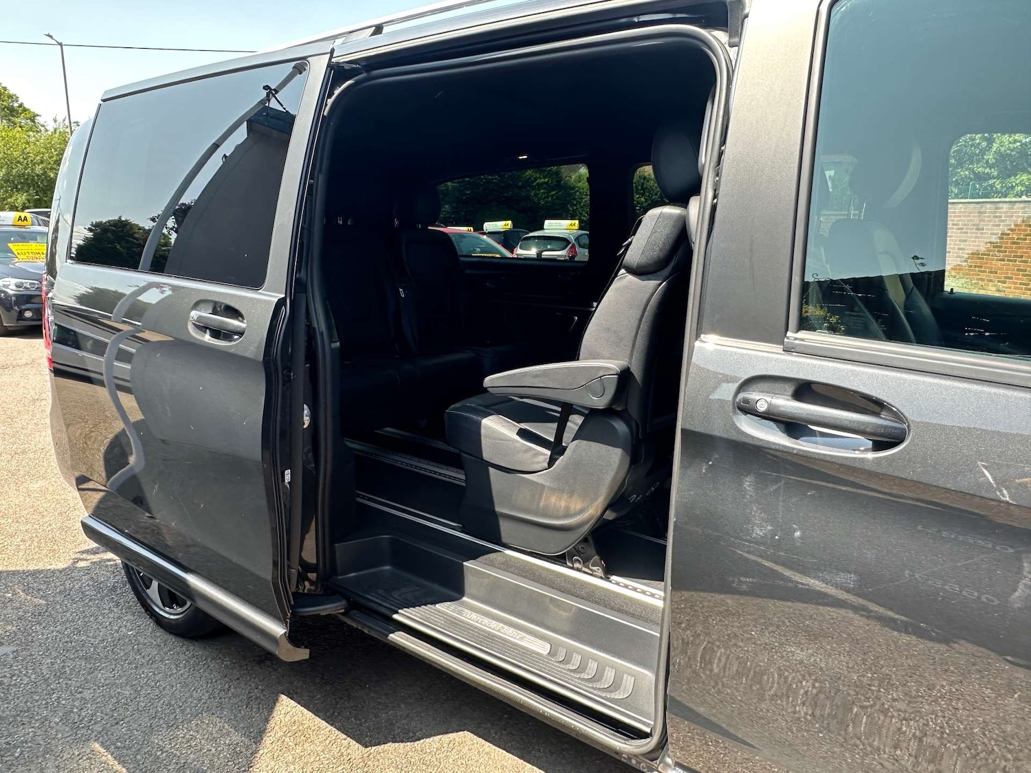 Used Mercedes-Benz EQV 2021 for sale - 76601073: Photo 51