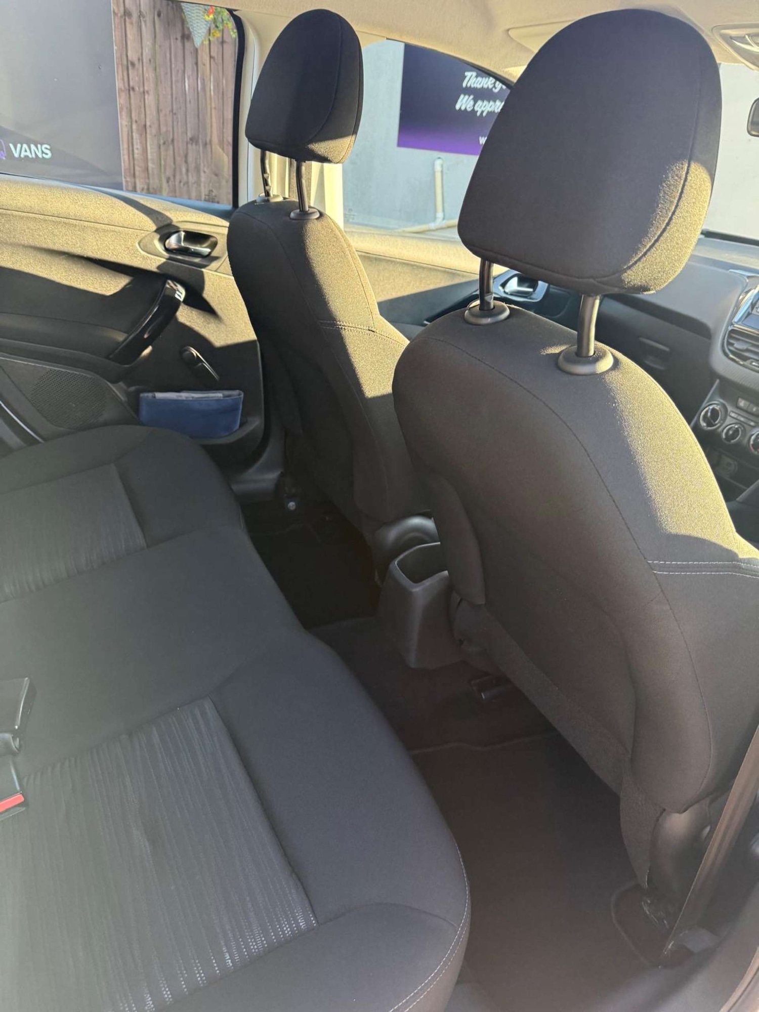 Used Peugeot 208 2015 for sale - 78213858: Photo 15