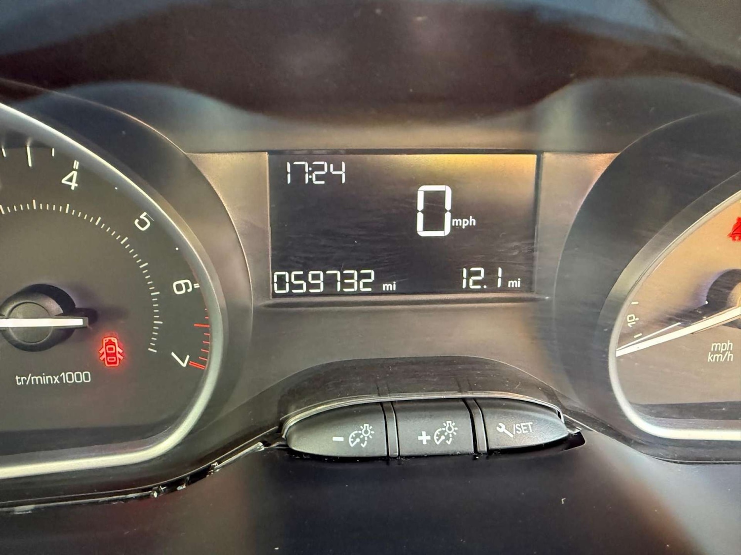 Used Peugeot 208 2015 for sale - 78213858: Photo 16