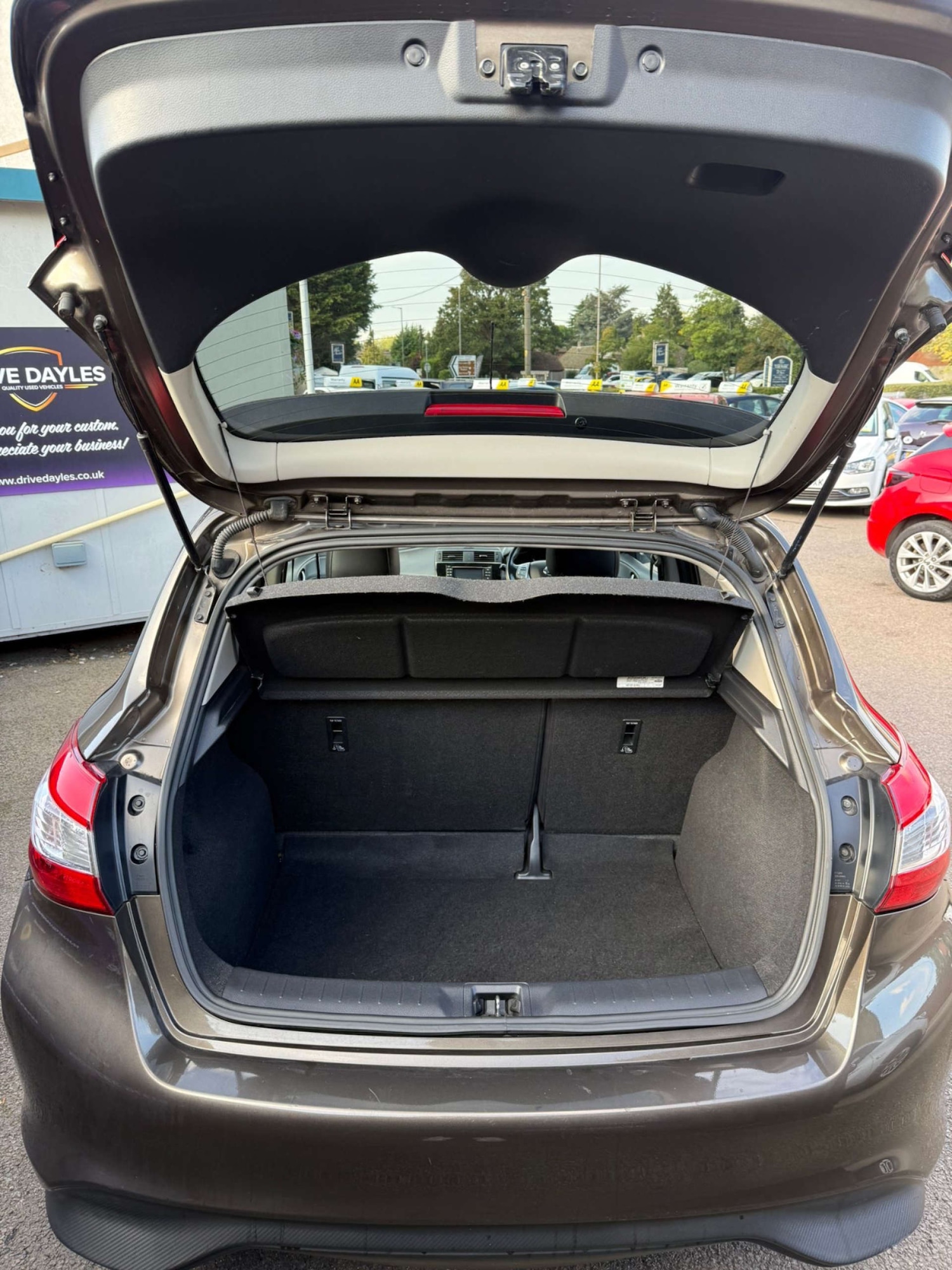 Used Nissan Pulsar 2017 for sale - 76493580: Photo 7