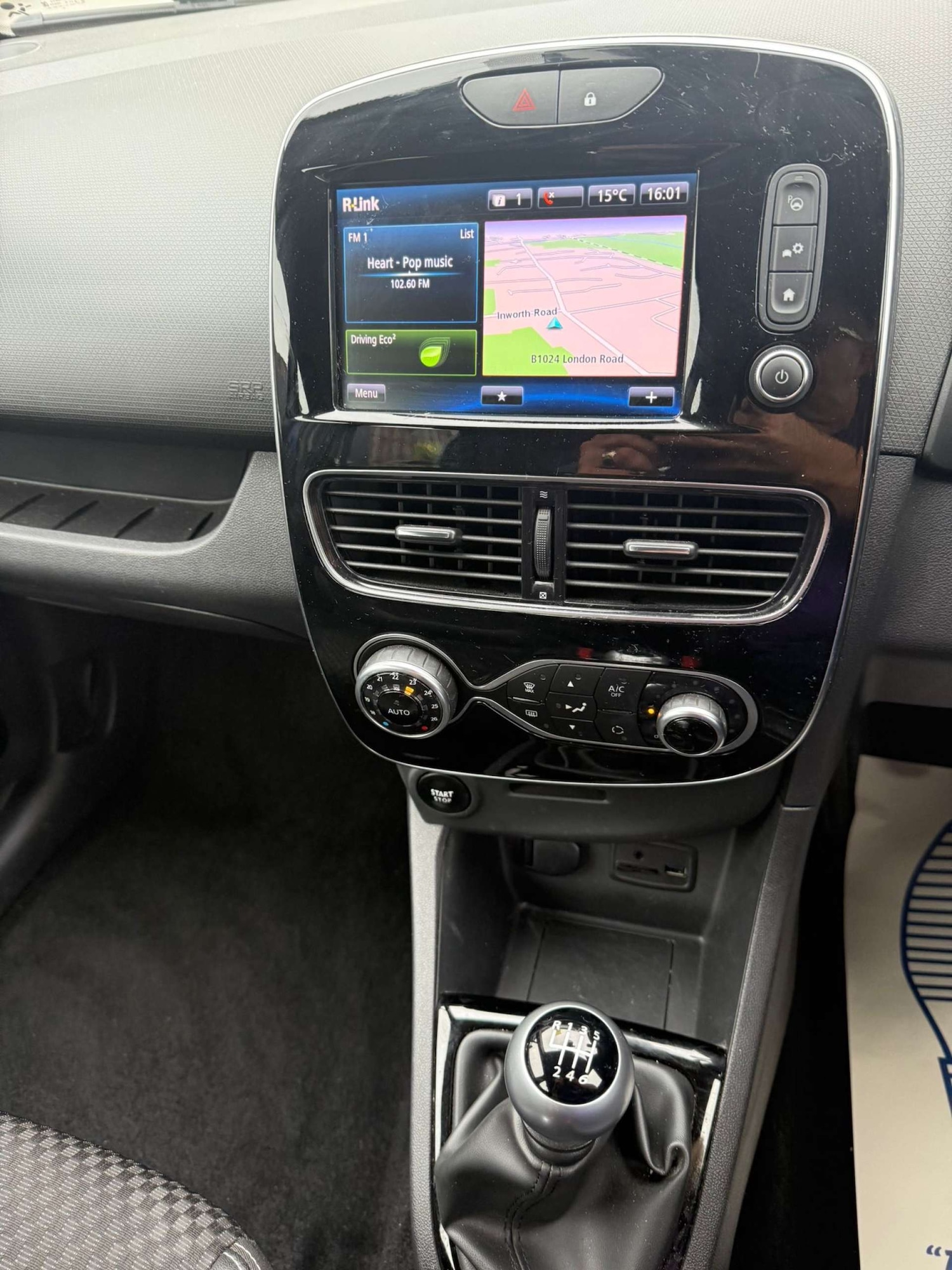 Used Renault Clio 2016 for sale - 76601388: Photo 15