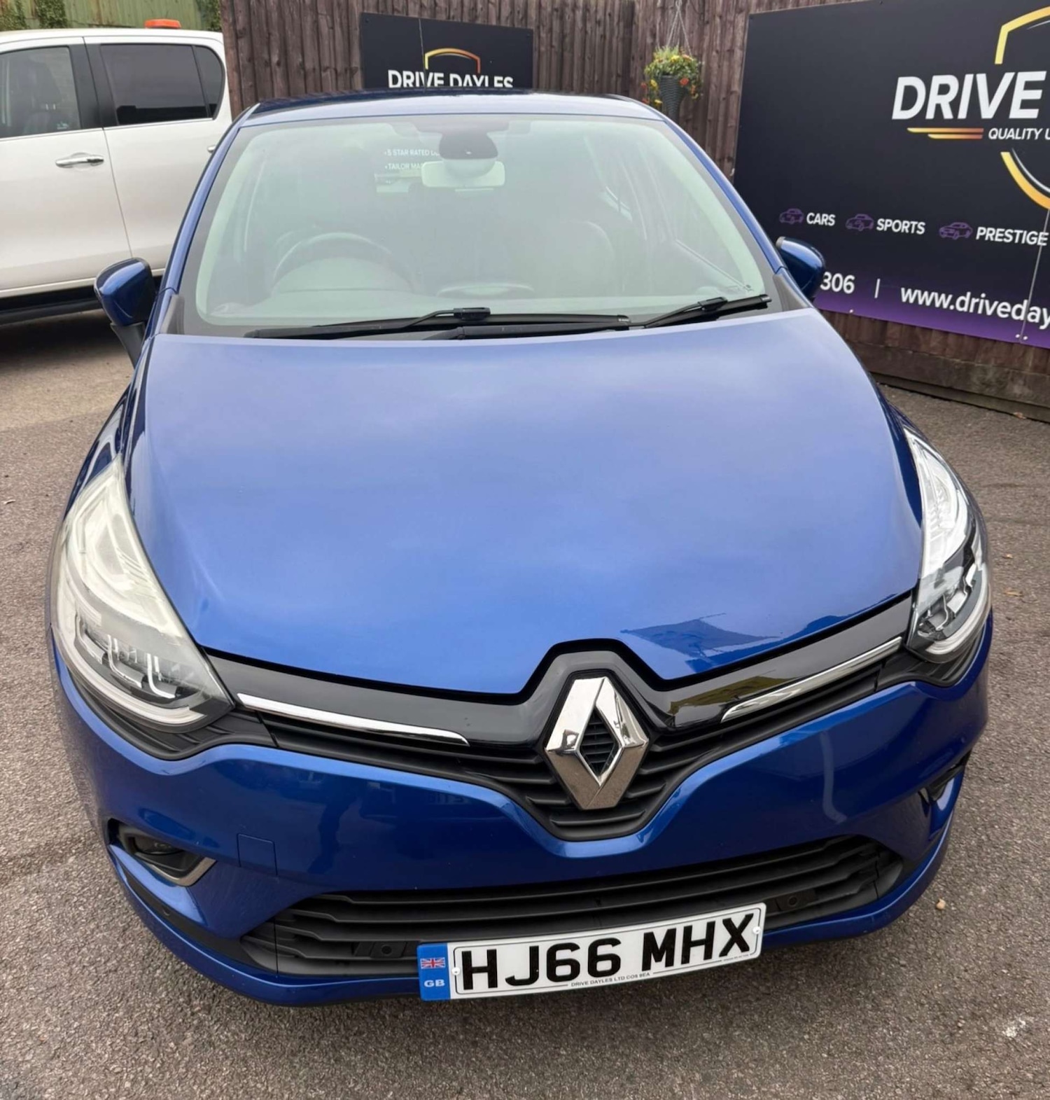 Used Renault Clio 2016 for sale - 76601388: Photo 20