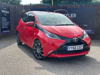 2016 - 1.0 Aygo X-Play VVT-i 5dr