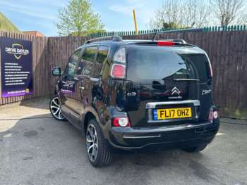 Used Citroen C3 Picasso 2017 for sale - 74576017: Photo
