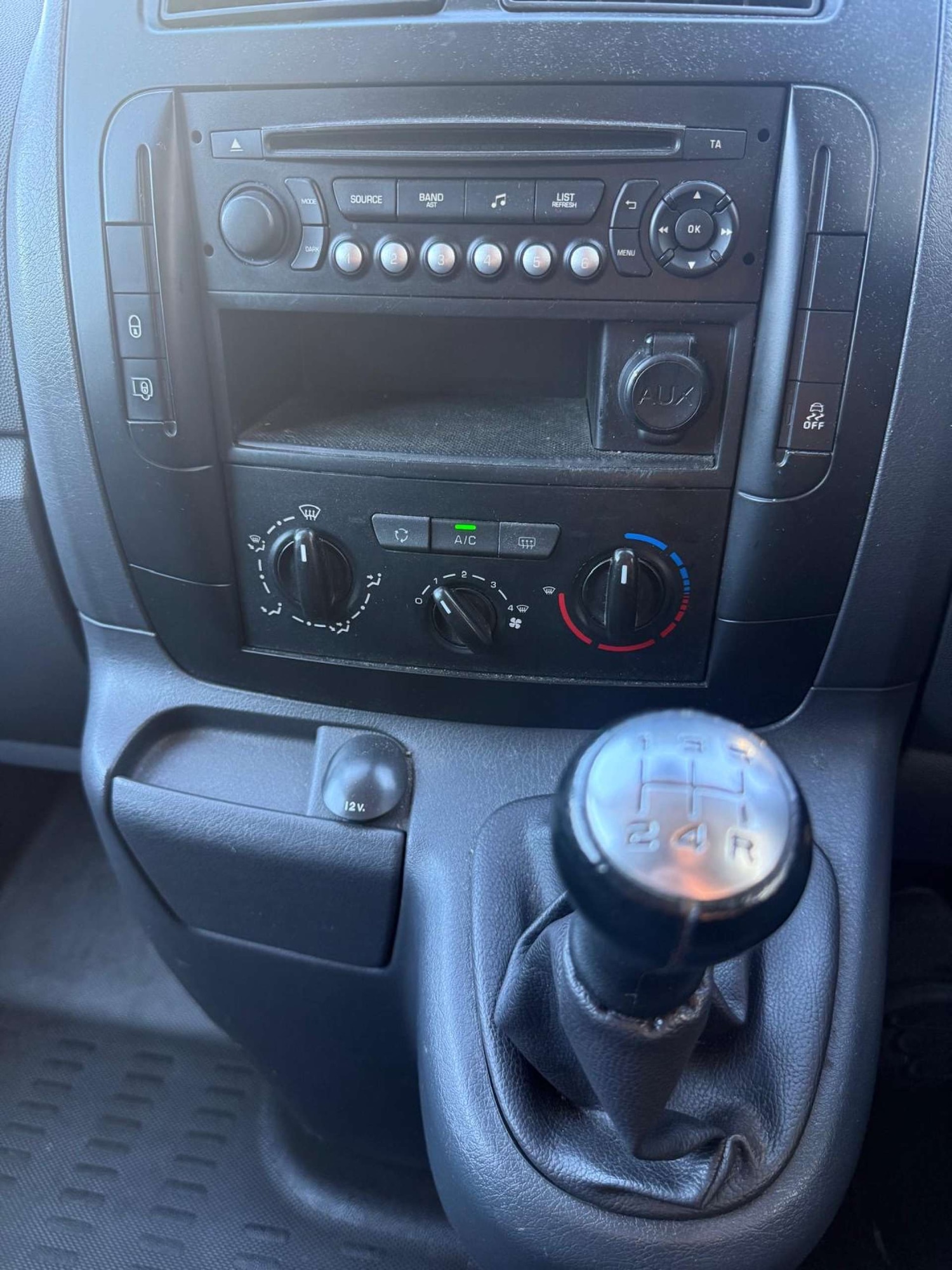 Used Peugeot Expert 2015 for sale - 77976971: Photo 14