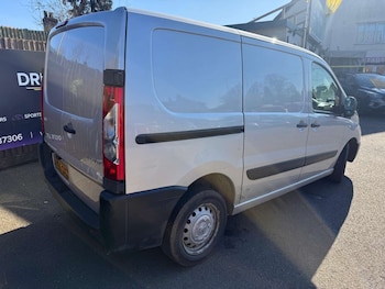 Used Peugeot Expert 2015 for sale - 77976971: Photo