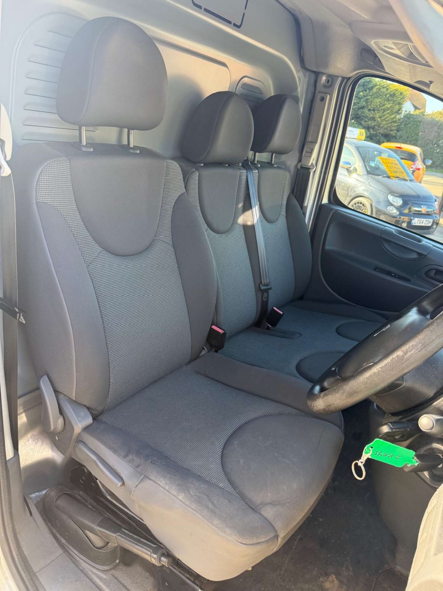 Used Peugeot Expert 2015 for sale - 77976971: Photo 9