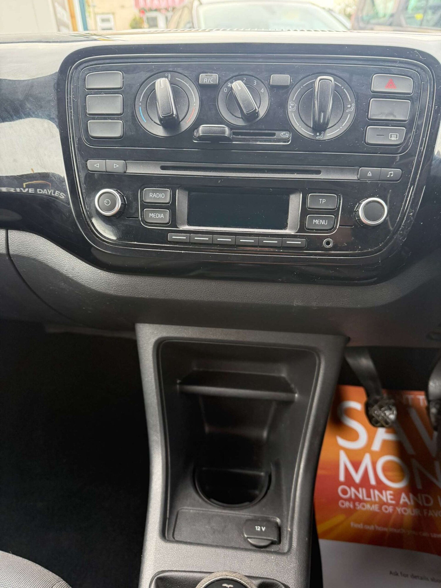 Used Volkswagen up! 2013 for sale - 76629634: Photo 15