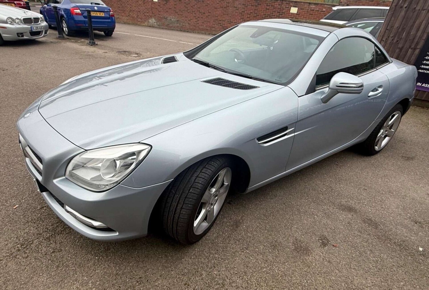 Used Mercedes-Benz SLK 2013 for sale - 77531885: Photo 26
