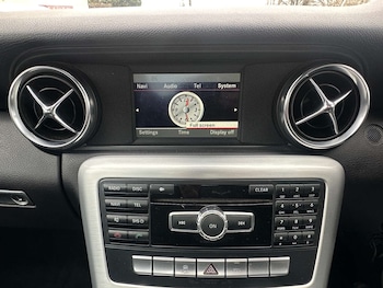 Used Mercedes-Benz SLK 2013 for sale - 77531885: Photo