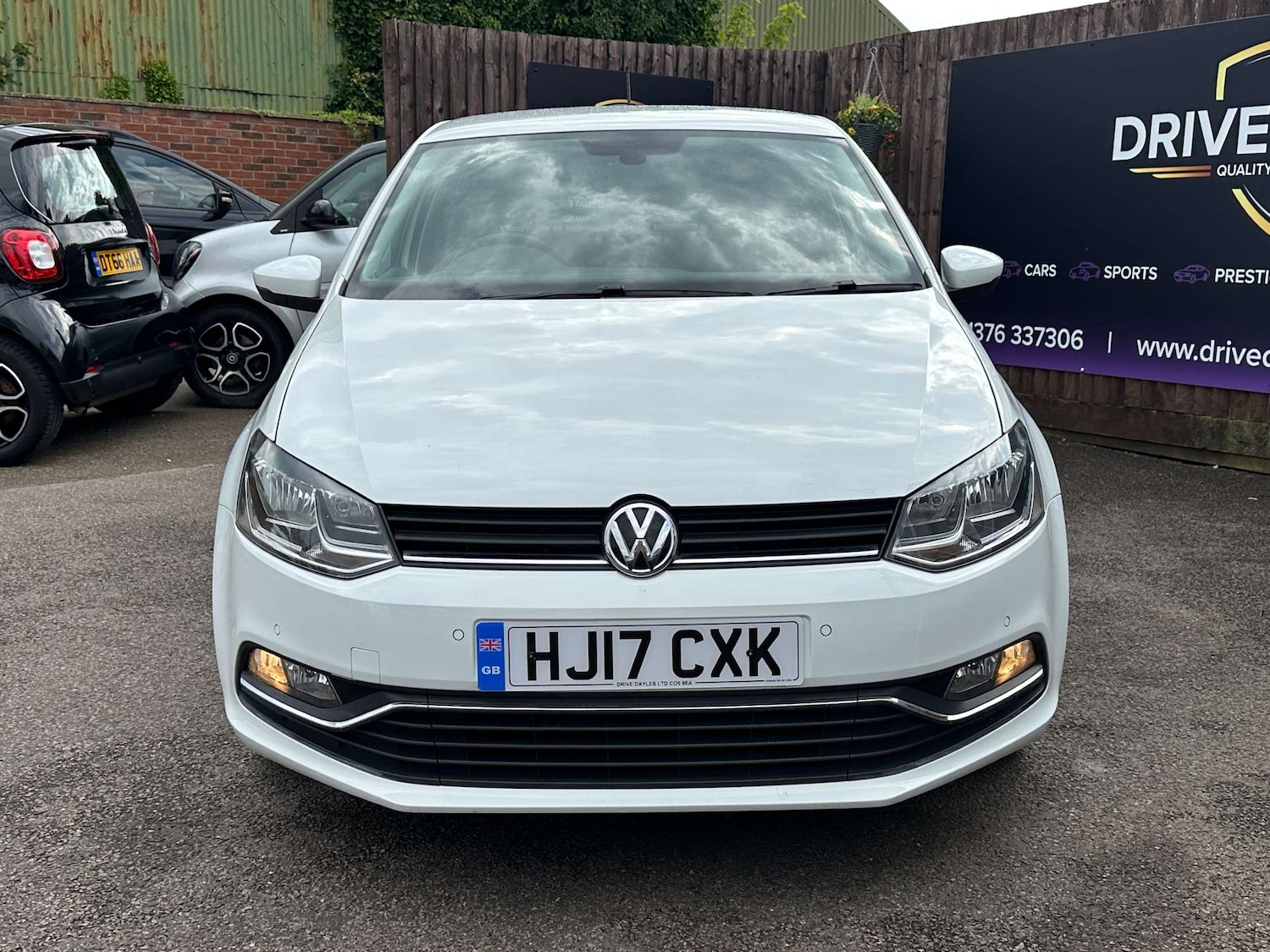 Used Volkswagen Polo 2017 for sale - 76601128: Photo 11