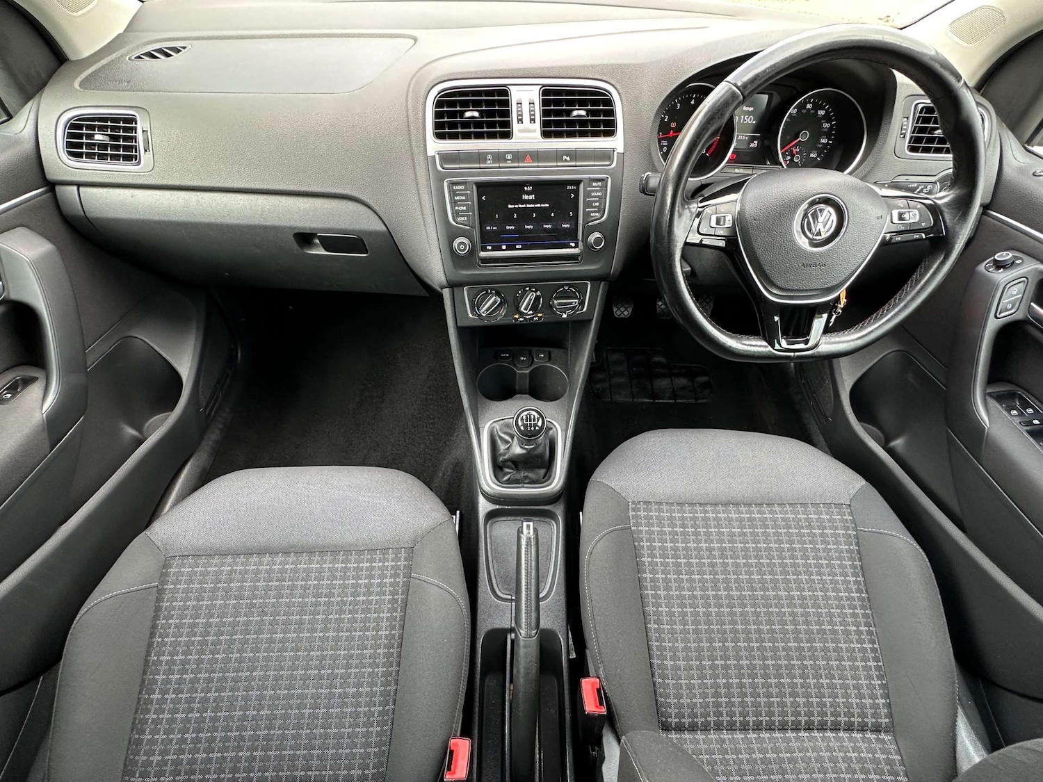 Used Volkswagen Polo 2017 for sale - 76601128: Photo 13