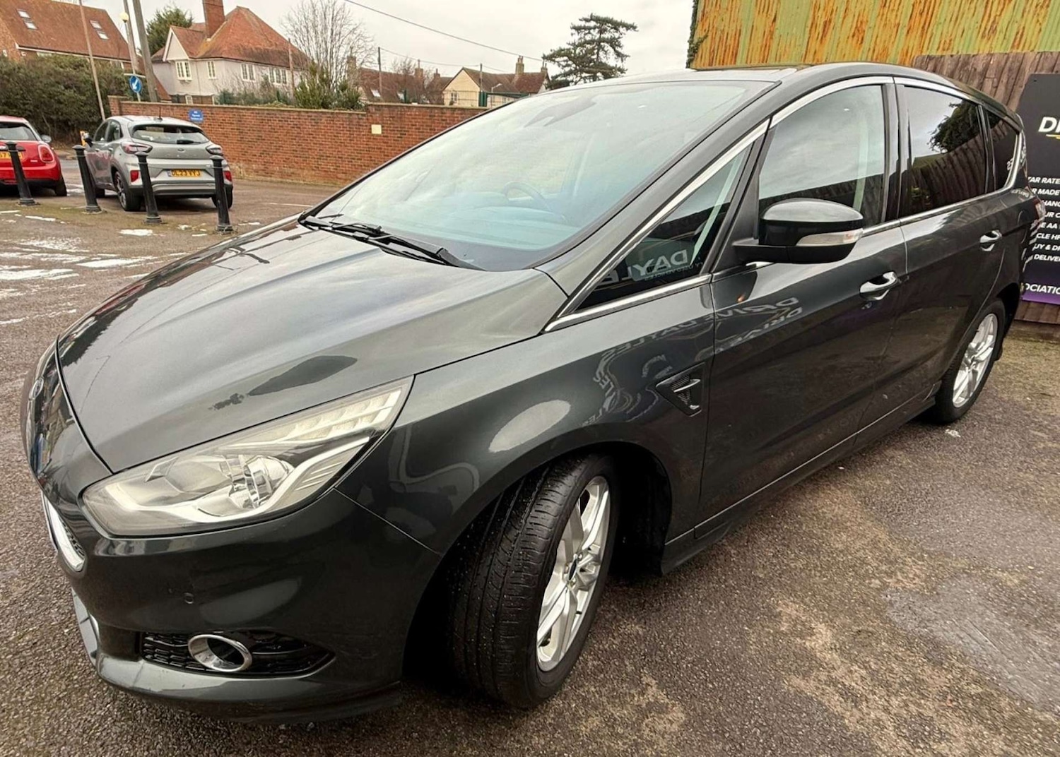 Used Ford S-Max 2016 for sale - 77115873: Photo 3