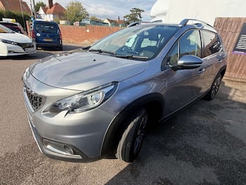 Used Peugeot 2008 2018 for sale - 79654685: Photo