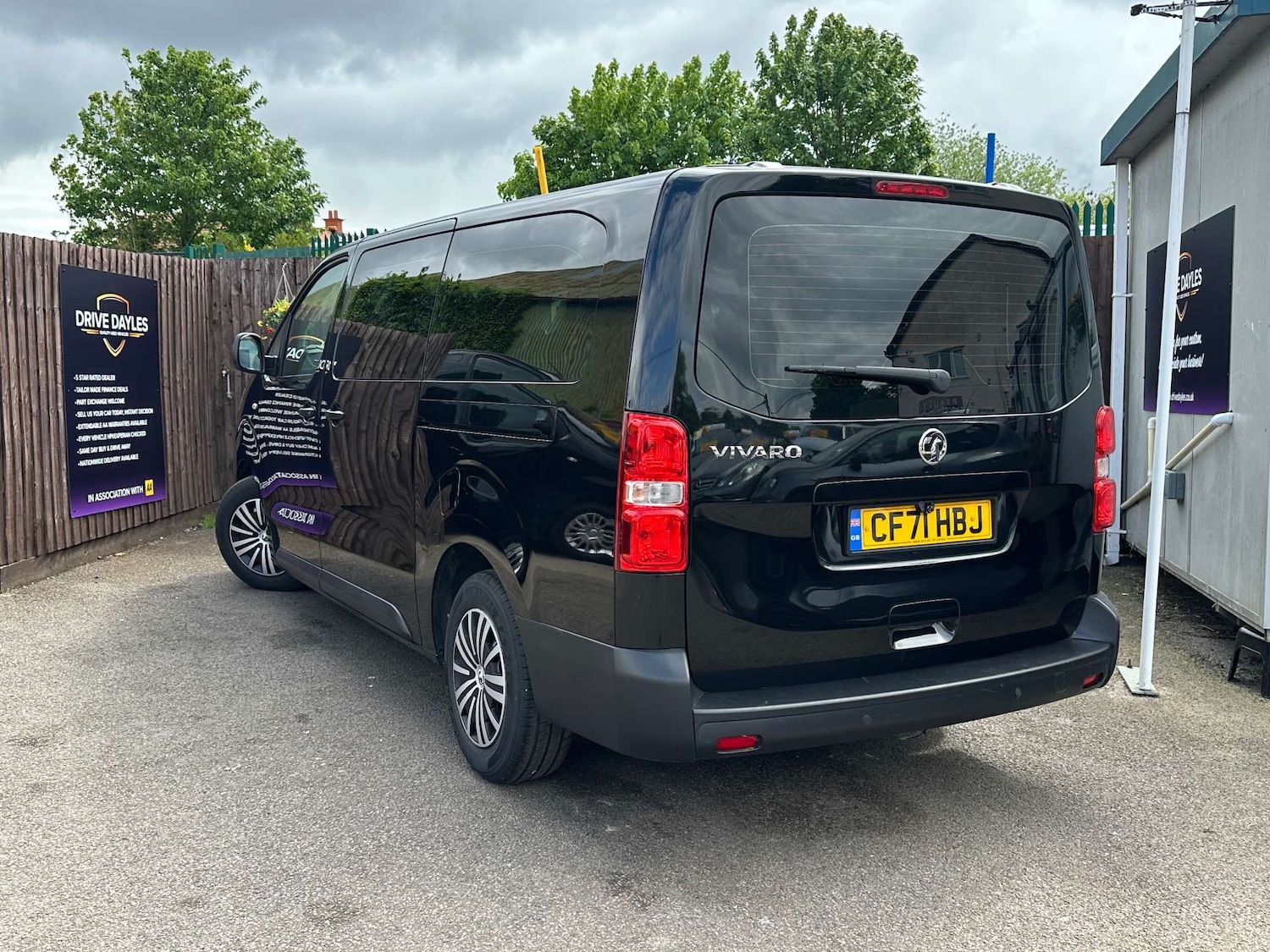 Used Vauxhall Vivaro Life 2021 for sale - 76352624: Photo 3
