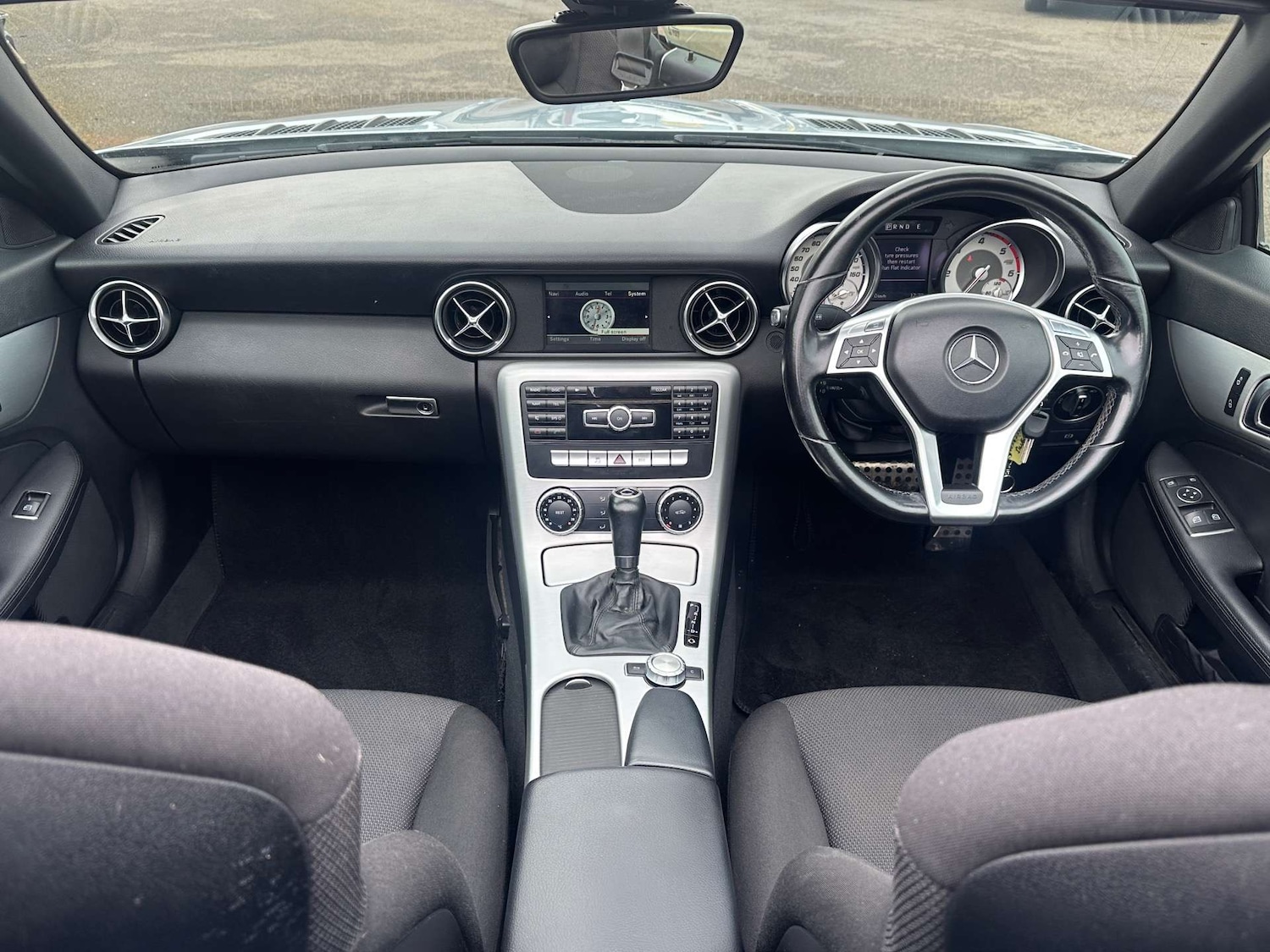 Used Mercedes-Benz SLK 2013 for sale - 76762569: Photo 18