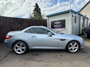 Used Mercedes-Benz SLK 2013 for sale - 76762569: Photo