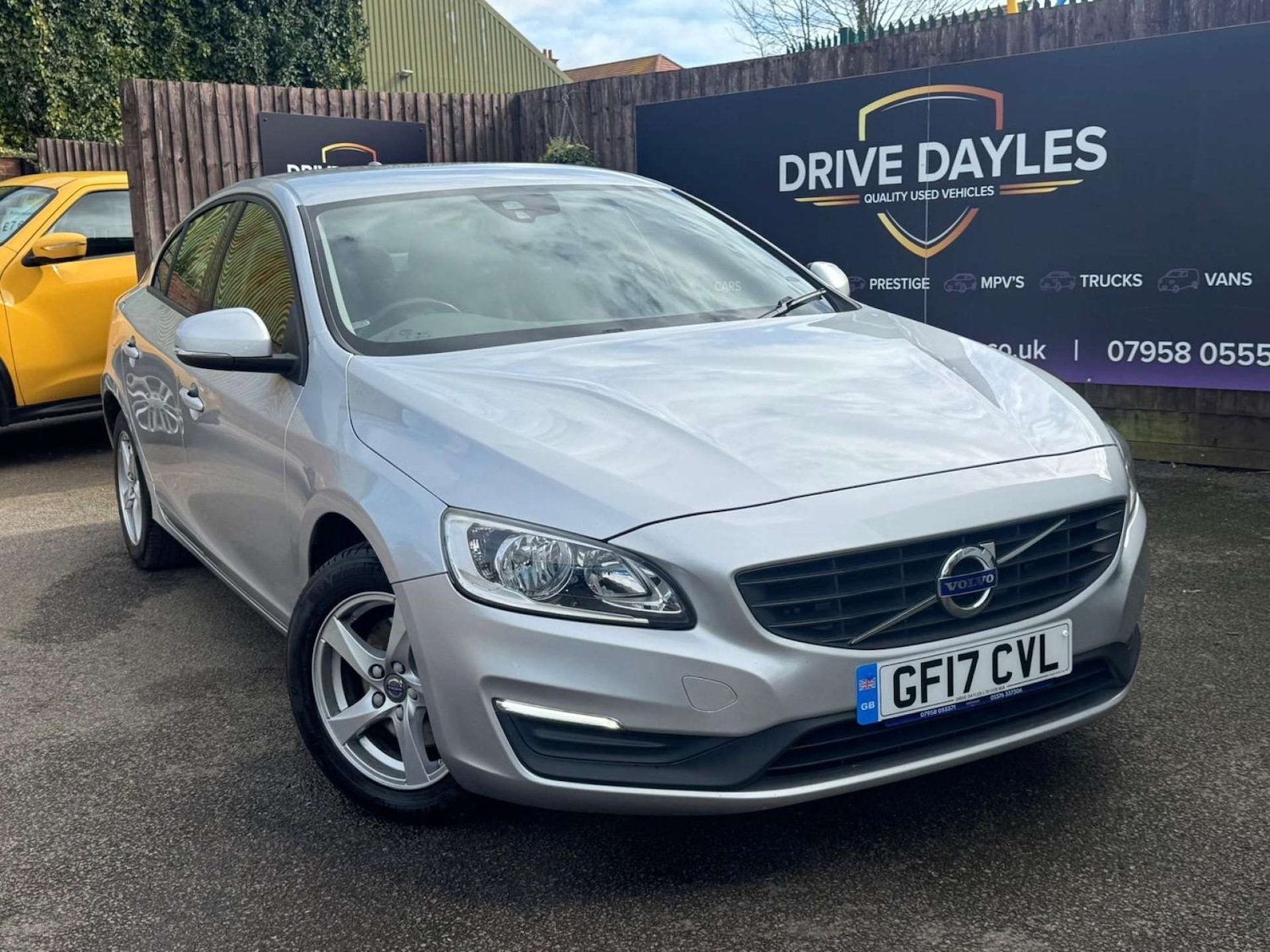 Used Volvo S60 2017 for sale - 77916392: Photo 27