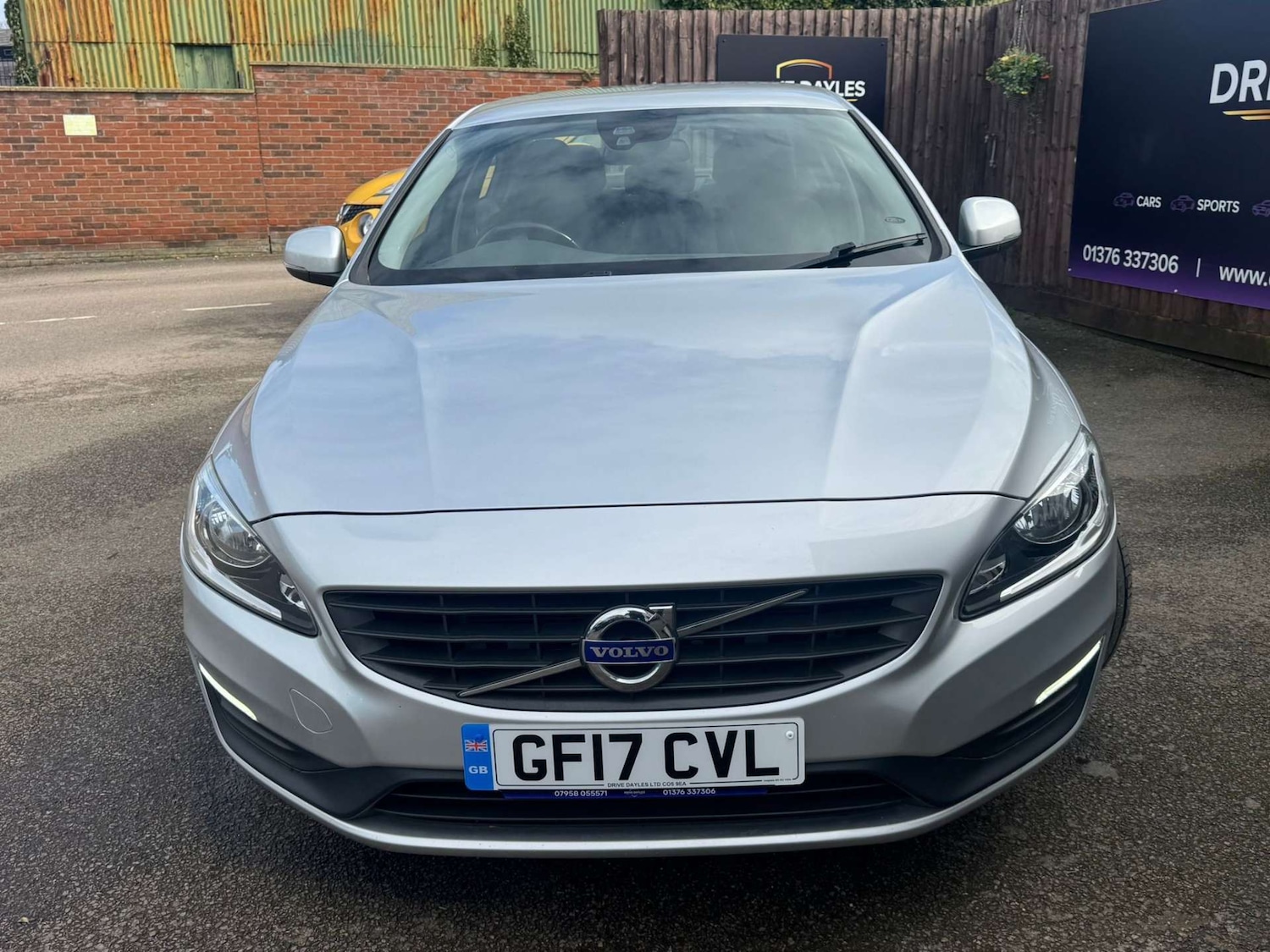Used Volvo S60 2017 for sale - 77916392: Photo 29