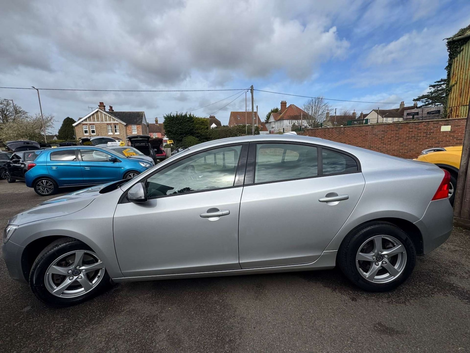 Used Volvo S60 2017 for sale - 77916392: Photo 31