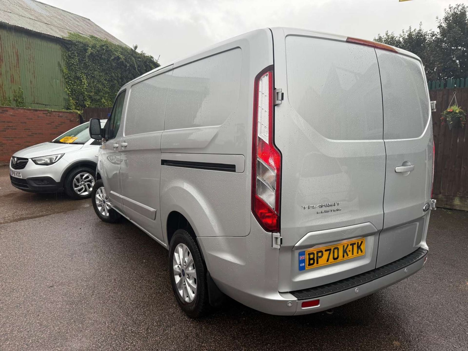 Used Ford Transit Custom 2020 for sale - 76162640: Photo 2