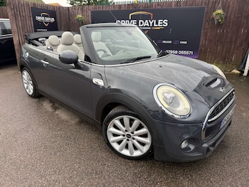 Used MINI Convertible 2016 for sale - 78829074: Photo