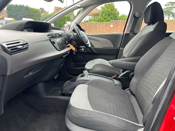 Used Citroen C4 Picasso 2016 for sale - 75016634: Photo 9