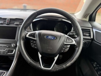 Used Ford Mondeo 2017 for sale - 75973306: Photo