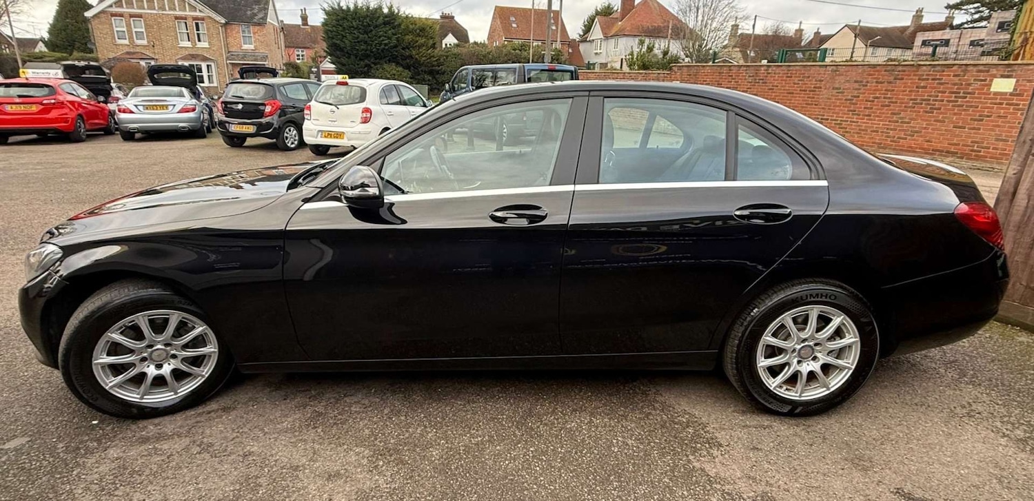 Used Mercedes-Benz C Class 2017 for sale - 77339240: Photo 3