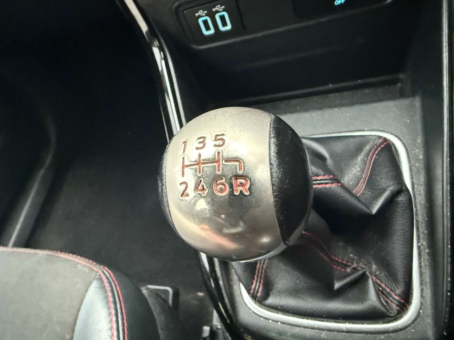 Used Ford Ecosport 2019 for sale - 77313706: Photo 16